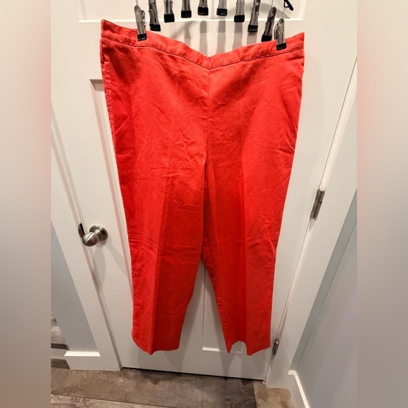 Alfred Dunner Pants - Alfred Dunner Red Pull On Pants Size 18 Elastic Waist Straight Leg Stretch